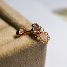 Cargar imagen en el visor de la galería, Moon Dangle Flat Barbell
