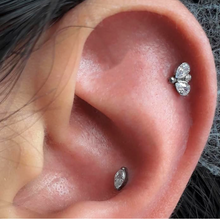 Cargar imagen en el visor de la galería, Mini Oval Labret TG23
