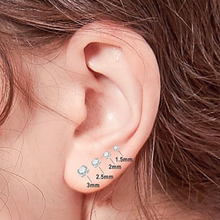 Cargar imagen en el visor de la galería, Clear Cz Labret
